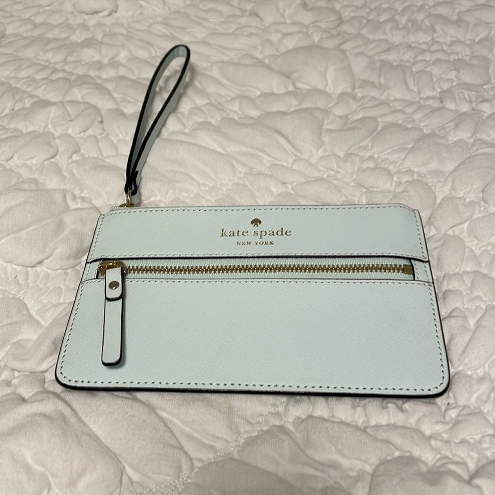 Kate spade wristlet, mint, brand new never used